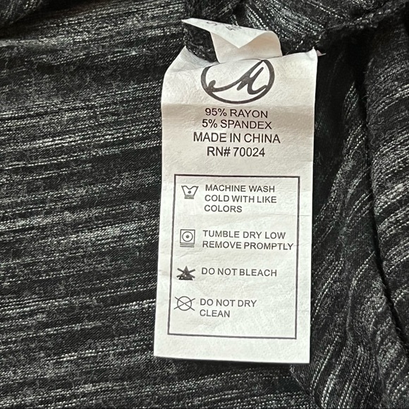 Mod-o-doc NWT Medium Space Dyed Jersey Round Midi Skirt Black Heather - Picture 9 of 9